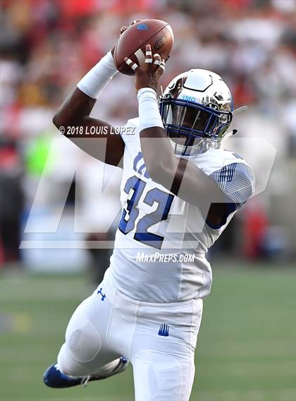 Thumbnail 3 in IMG Academy @ Mater Dei photogallery.
