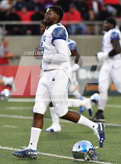 Thumbnail 1 in IMG Academy @ Mater Dei photogallery.