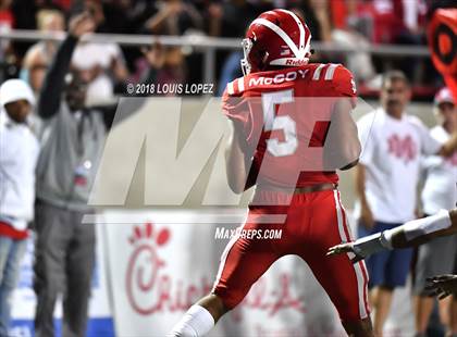 Thumbnail 2 in IMG Academy @ Mater Dei photogallery.