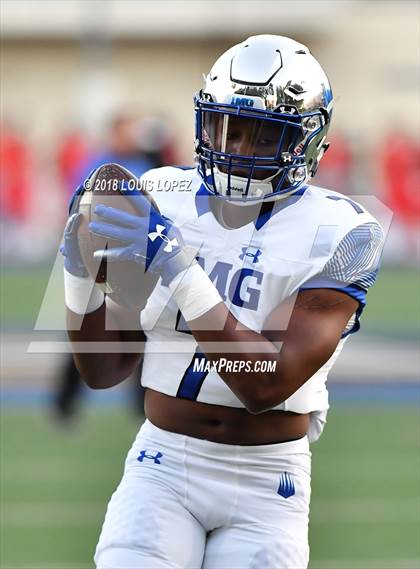 Thumbnail 2 in IMG Academy @ Mater Dei photogallery.