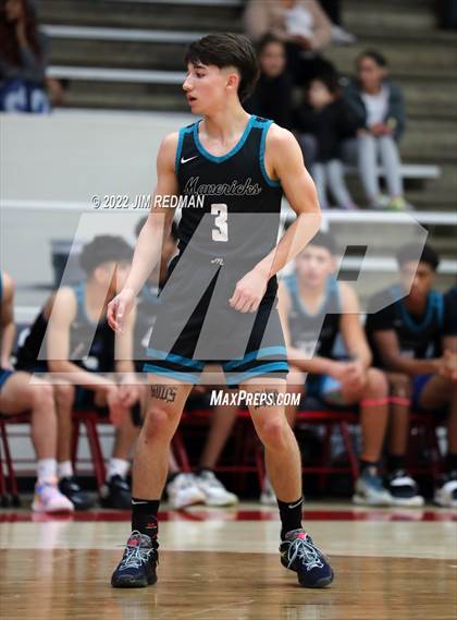 Thumbnail 3 in Pasadena Memorial vs Tomball (McDonald's Texas Invitational) photogallery.