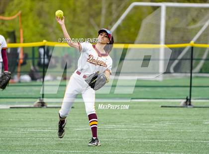 Thumbnail 2 in Morris Catholic @ Madison photogallery.