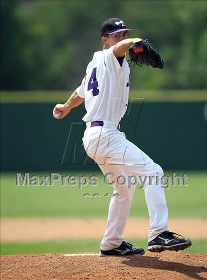 Thumbnail 1 in LBJ Austin vs. McCallum photogallery.