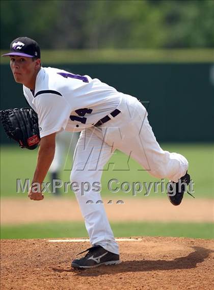 Thumbnail 1 in LBJ Austin vs. McCallum photogallery.