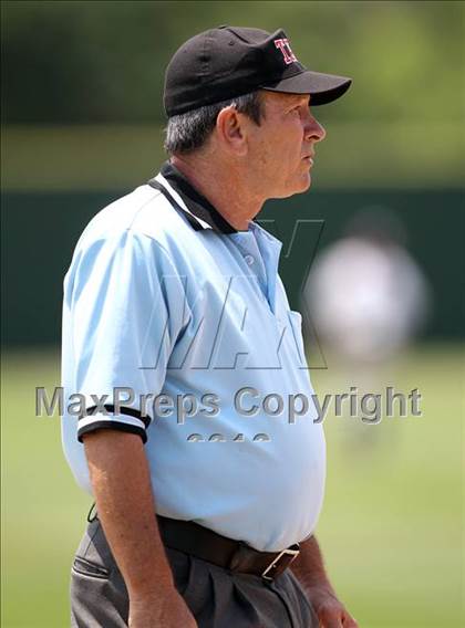 Thumbnail 2 in LBJ Austin vs. McCallum photogallery.