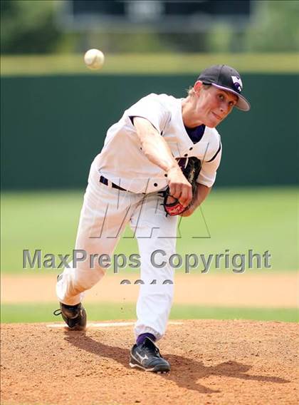 Thumbnail 1 in LBJ Austin vs. McCallum photogallery.