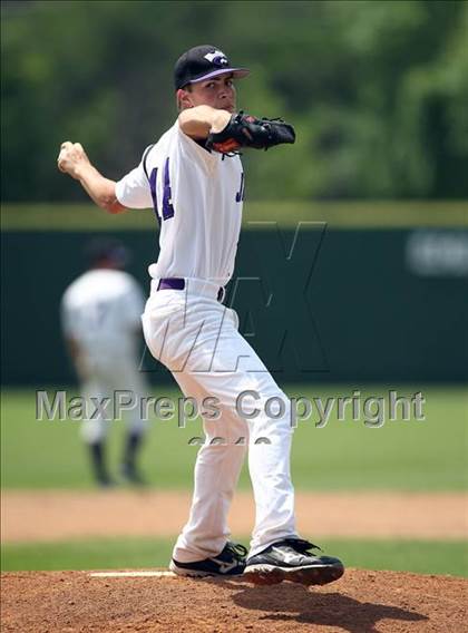 Thumbnail 1 in LBJ Austin vs. McCallum photogallery.