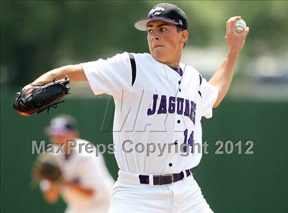 Thumbnail 1 in LBJ Austin vs. McCallum photogallery.