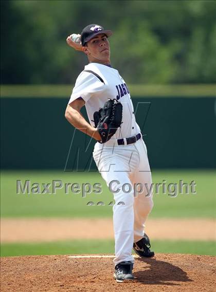 Thumbnail 3 in LBJ Austin vs. McCallum photogallery.