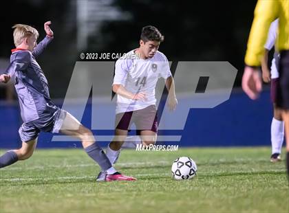 Thumbnail 3 in Lee vs Marshall photogallery.