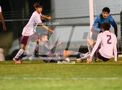 Thumbnail 1 in Lee vs Marshall photogallery.
