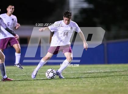 Thumbnail 2 in Lee vs Marshall photogallery.