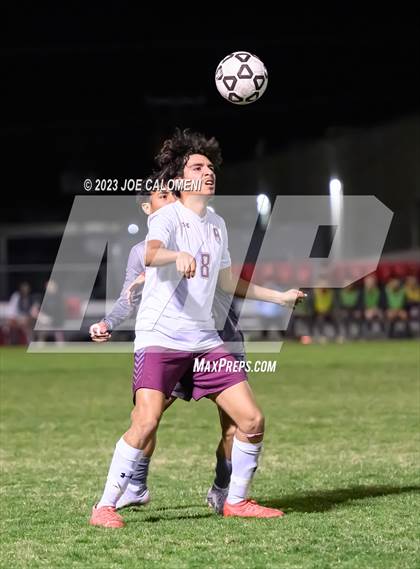 Thumbnail 3 in Lee vs Marshall photogallery.