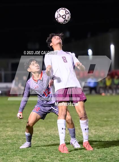Thumbnail 3 in Lee vs Marshall photogallery.