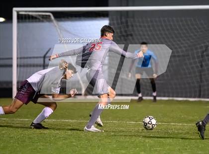 Thumbnail 1 in Lee vs Marshall photogallery.
