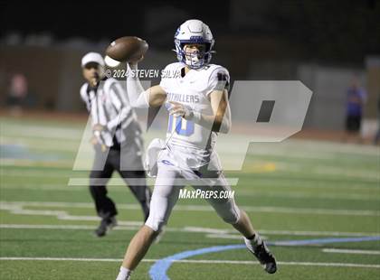 Thumbnail 2 in Grossmont @ Granite Hills photogallery.