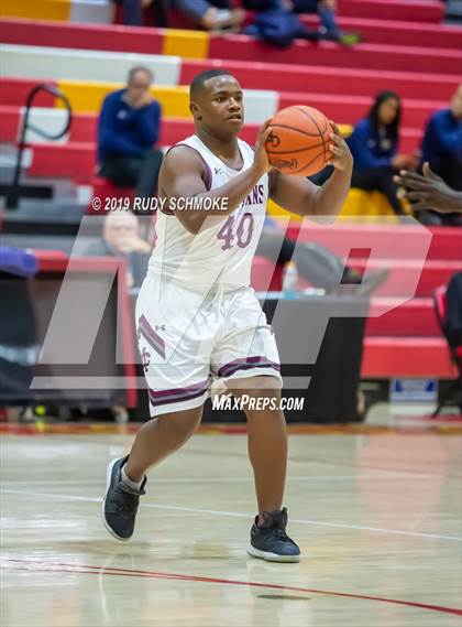Thumbnail 3 in Cimarron-Memorial vs Mission Bay (Torrey Pines Holiday Classic)  photogallery.