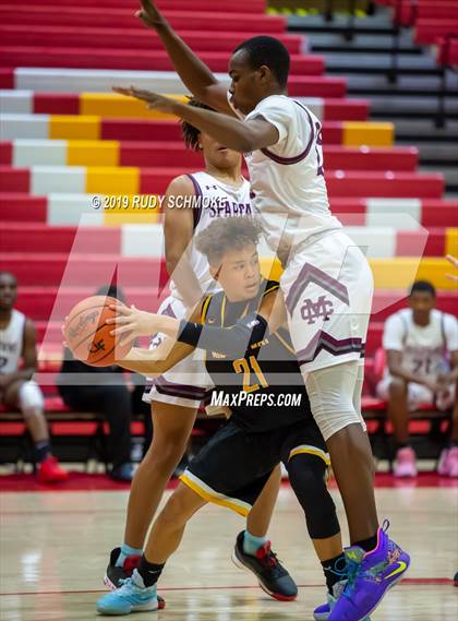Thumbnail 2 in Cimarron-Memorial vs Mission Bay (Torrey Pines Holiday Classic)  photogallery.