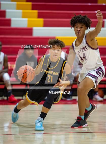 Thumbnail 3 in Cimarron-Memorial vs Mission Bay (Torrey Pines Holiday Classic)  photogallery.