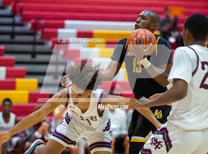 Thumbnail 2 in Cimarron-Memorial vs Mission Bay (Torrey Pines Holiday Classic)  photogallery.