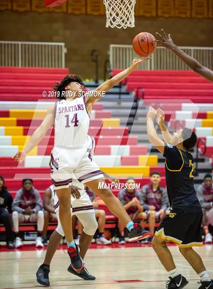 Thumbnail 2 in Cimarron-Memorial vs Mission Bay (Torrey Pines Holiday Classic)  photogallery.