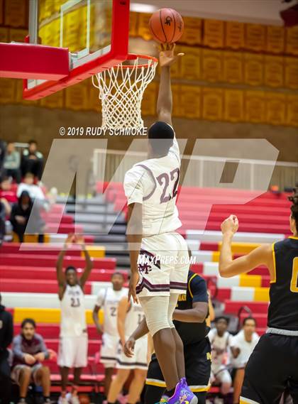 Thumbnail 3 in Cimarron-Memorial vs Mission Bay (Torrey Pines Holiday Classic)  photogallery.
