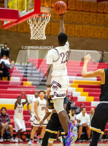 Thumbnail 2 in Cimarron-Memorial vs Mission Bay (Torrey Pines Holiday Classic)  photogallery.