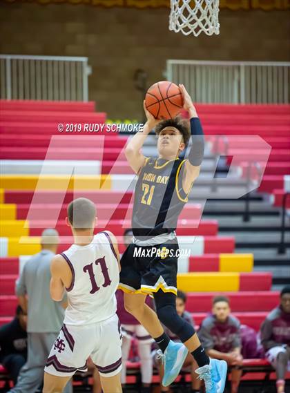 Thumbnail 2 in Cimarron-Memorial vs Mission Bay (Torrey Pines Holiday Classic)  photogallery.