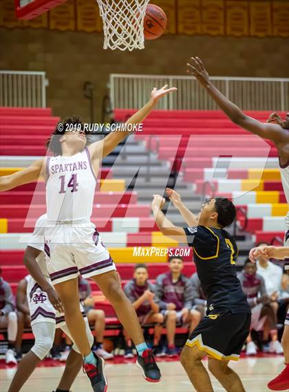 Thumbnail 2 in Cimarron-Memorial vs Mission Bay (Torrey Pines Holiday Classic)  photogallery.