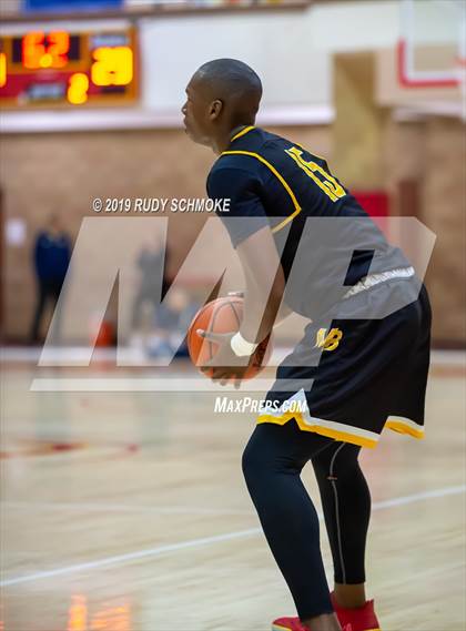 Thumbnail 3 in Cimarron-Memorial vs Mission Bay (Torrey Pines Holiday Classic)  photogallery.