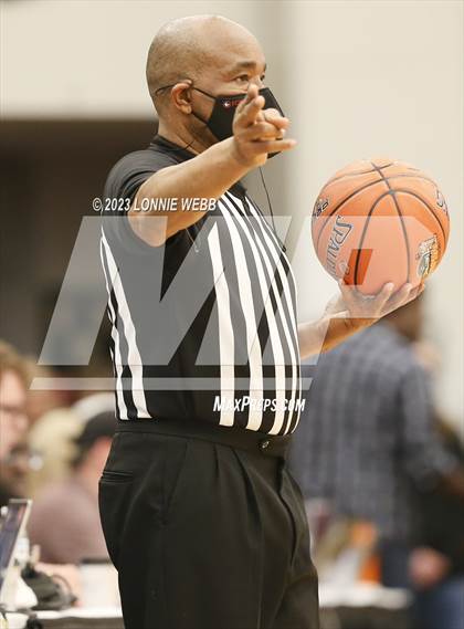 Thumbnail 3 in Centennial vs. Camden (Spalding Hoophall Classic) photogallery.