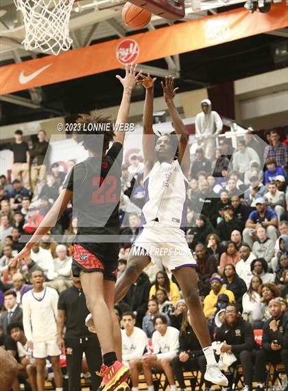 Thumbnail 3 in Centennial vs. Camden (Spalding Hoophall Classic) photogallery.