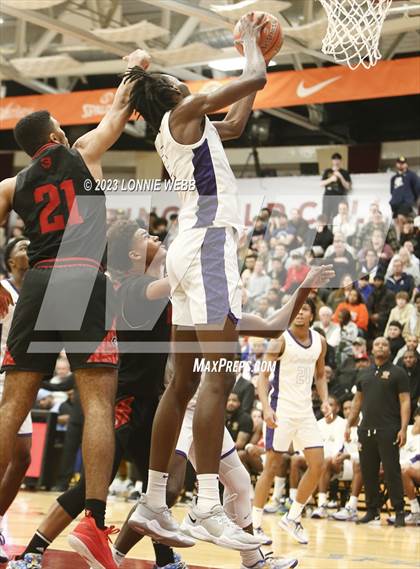 Thumbnail 2 in Centennial vs. Camden (Spalding Hoophall Classic) photogallery.