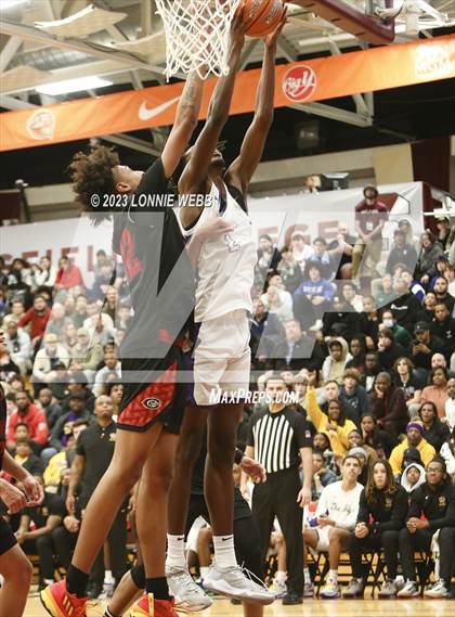 Thumbnail 1 in Centennial vs. Camden (Spalding Hoophall Classic) photogallery.