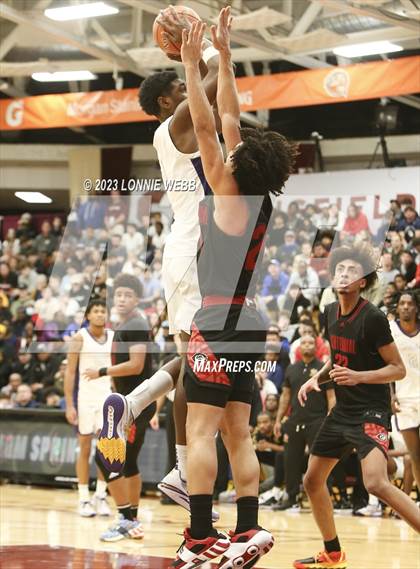 Thumbnail 2 in Centennial vs. Camden (Spalding Hoophall Classic) photogallery.