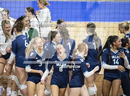 Thumbnail 1 in Valor Christian vs Pine Creek (CHSAA 5A Semifinal) photogallery.