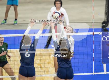 Thumbnail 3 in Valor Christian vs Pine Creek (CHSAA 5A Semifinal) photogallery.