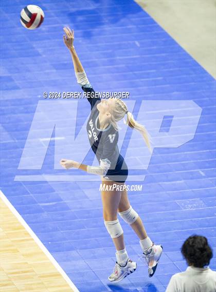 Thumbnail 1 in Valor Christian vs Pine Creek (CHSAA 5A Semifinal) photogallery.