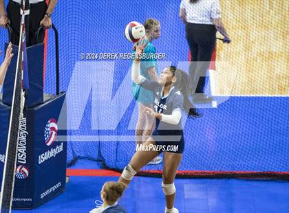 Thumbnail 2 in Valor Christian vs Pine Creek (CHSAA 5A Semifinal) photogallery.