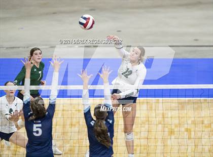 Thumbnail 1 in Valor Christian vs Pine Creek (CHSAA 5A Semifinal) photogallery.