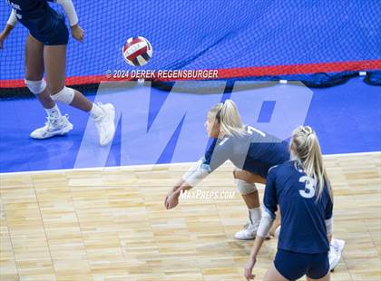 Thumbnail 3 in Valor Christian vs Pine Creek (CHSAA 5A Semifinal) photogallery.