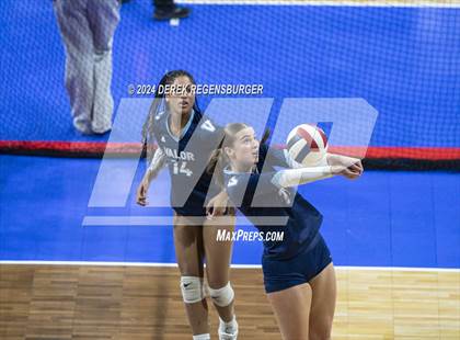 Thumbnail 2 in Valor Christian vs Pine Creek (CHSAA 5A Semifinal) photogallery.