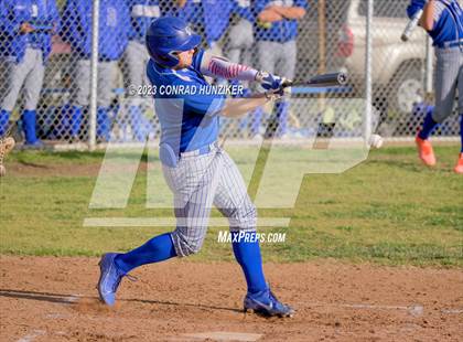 Thumbnail 3 in Muir @ Burbank photogallery.