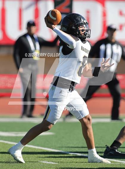 Thumbnail 2 in Rich vs. Whitehorse (UHSAA 8 Man Semi Final) photogallery.