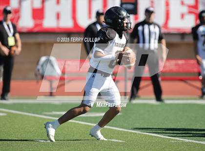 Thumbnail 3 in Rich vs. Whitehorse (UHSAA 8 Man Semi Final) photogallery.