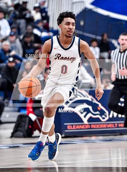 Thumbnail 1 in Mater Dei @ Roosevelt (CIF SS Open DIV Playoff) photogallery.
