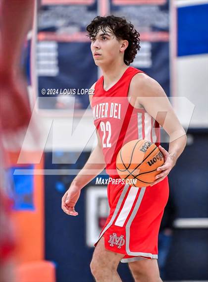 Thumbnail 2 in Mater Dei @ Roosevelt (CIF SS Open DIV Playoff) photogallery.