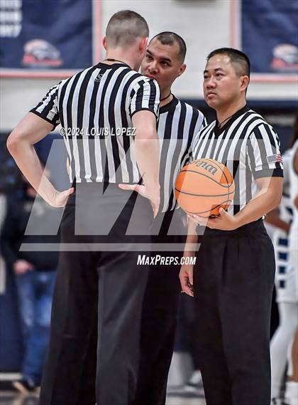 Thumbnail 2 in Mater Dei @ Roosevelt (CIF SS Open DIV Playoff) photogallery.