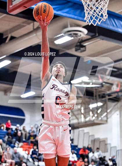 Thumbnail 2 in Mater Dei @ Roosevelt (CIF SS Open DIV Playoff) photogallery.