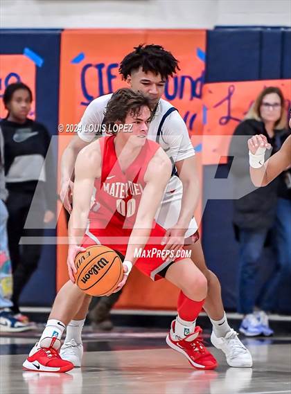 Thumbnail 3 in Mater Dei @ Roosevelt (CIF SS Open DIV Playoff) photogallery.